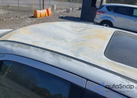 2012 Suzuki Kizashi Sport Sls z USA, uszkodzony, nr VIN JS2RF9A8XC6100810